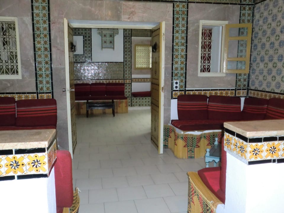 Bar The Orangers Beach Resort and Bungalows