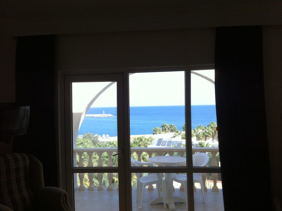 Fenster zum Balkon Oscar Resort Hotel