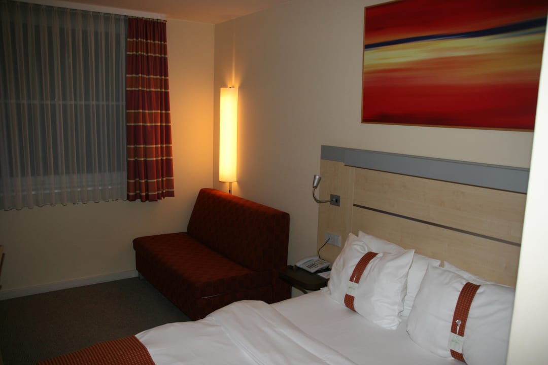 Zimmer Holiday Inn Express Berlin City Center