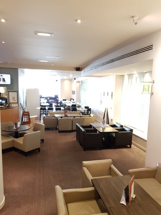 Lobby Hotel Holiday Inn Edinburgh