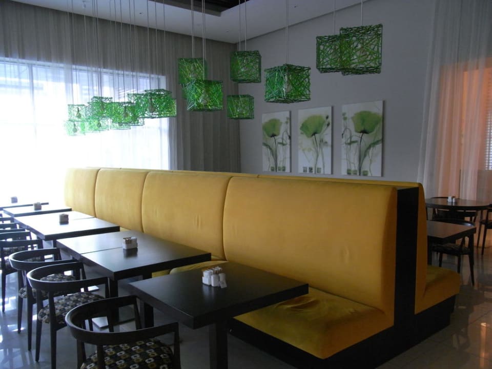 Schick & modern Novotel Deira Creekside Dubai