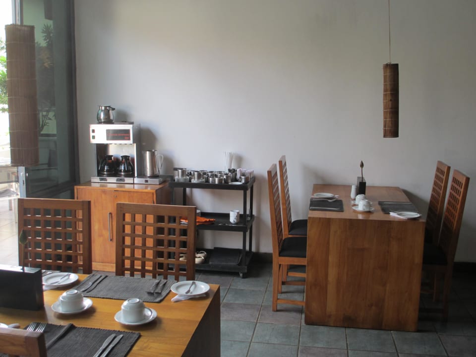 Kaffee-, Teestation im Restaurant Mermaid Hotel & Club