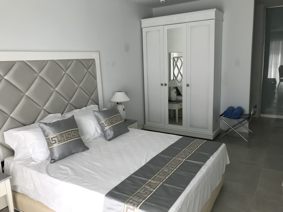 Zimmer Sandy Villas Resort