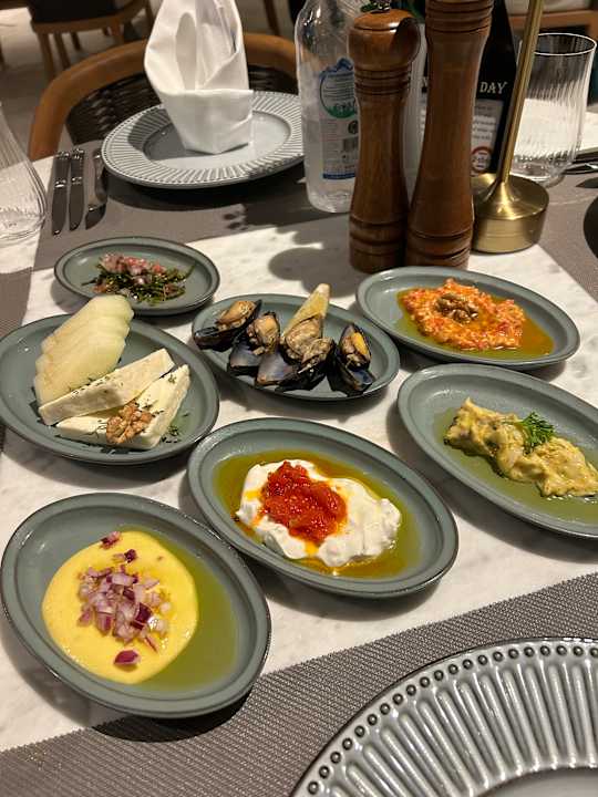 Gastro Rixos Park Belek - The Land of Legends Access