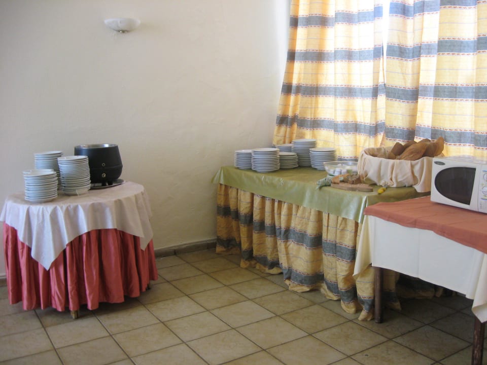 Суп и хлеб Hotel Kalithea Sun & Sky