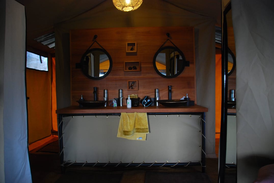 Bad Kiota Camp Serengeti