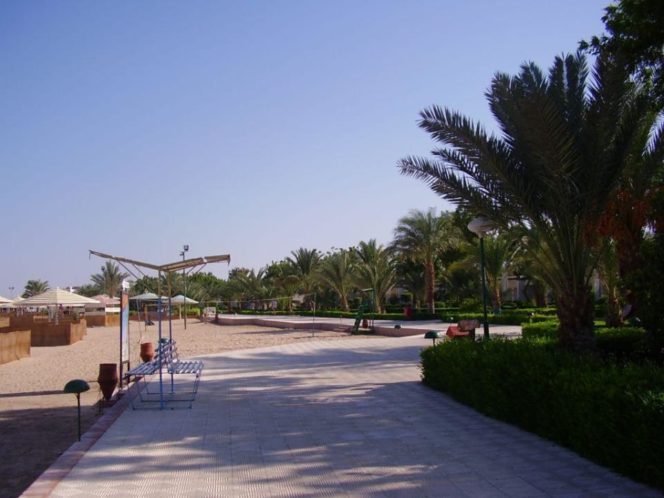 Пляж Menaville Safaga