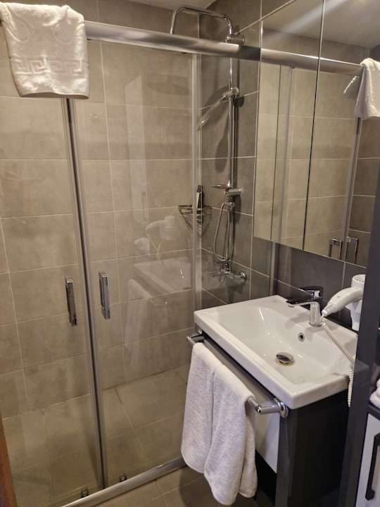 Zimmer Laristone Suite Spa Hotel