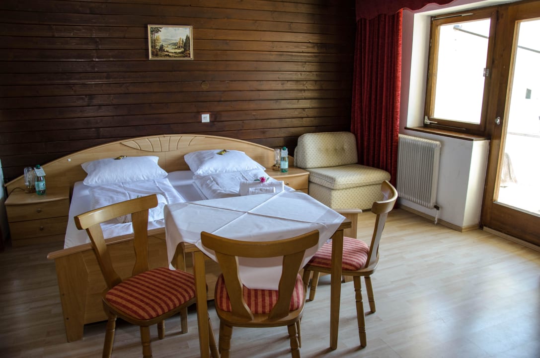 Doppelzimmer Apartmenthaus Sarah