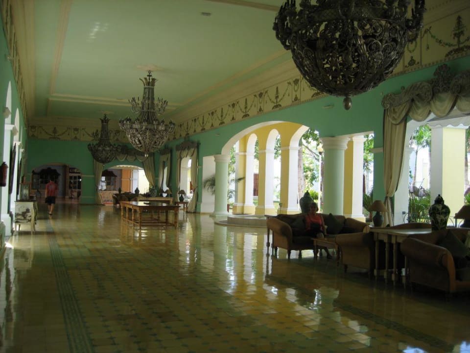 Prächtige Eingangshalle Iberostar Selection Hacienda Dominicus