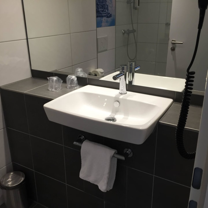 Sehr schönes Badezimmer ibis Styles Rastatt Baden Baden