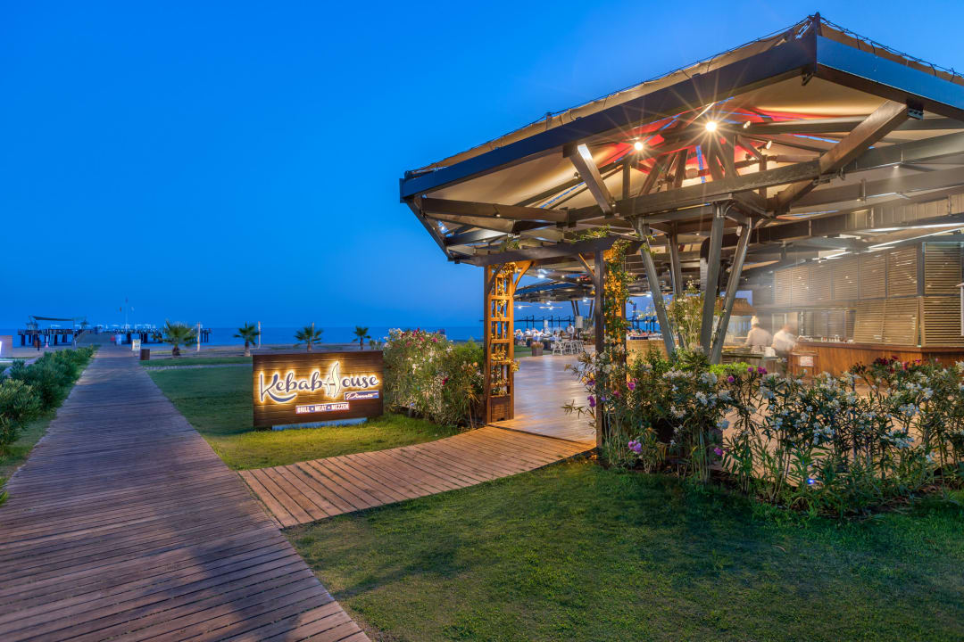 Gastro Xanadu Resort Hotel