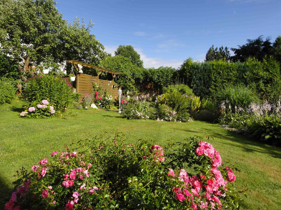 Garden mit Sitzecke Pension Lange