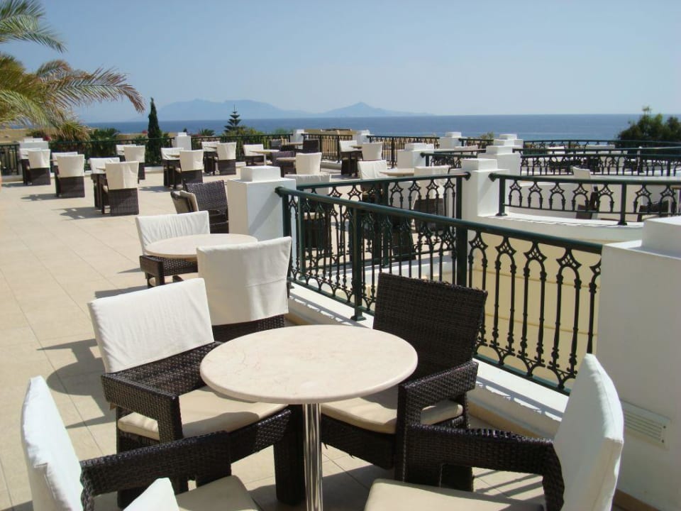 Lobbybar außen Porto Bello Royal