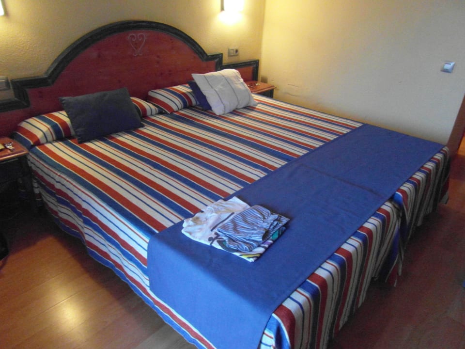 7 HOVIMA Jardin Caleta