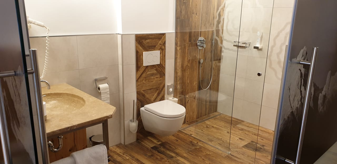 Zimmer moser - HOCHKÖNIG Genuss Wirtshaus Hotel
