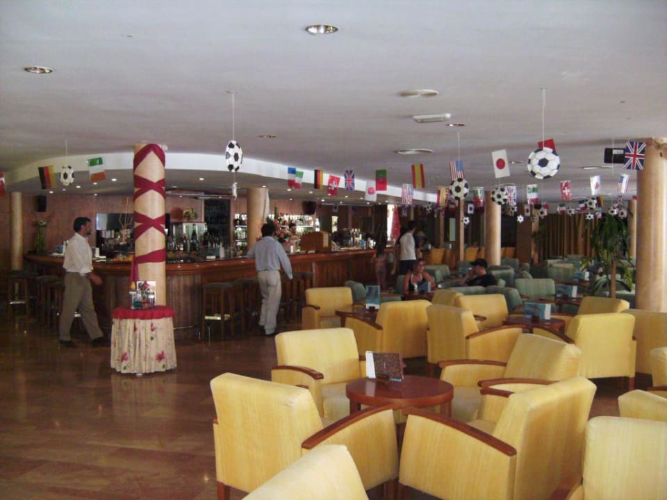 Hotelbar zur EM Valentin Grand Park Suite Hotel