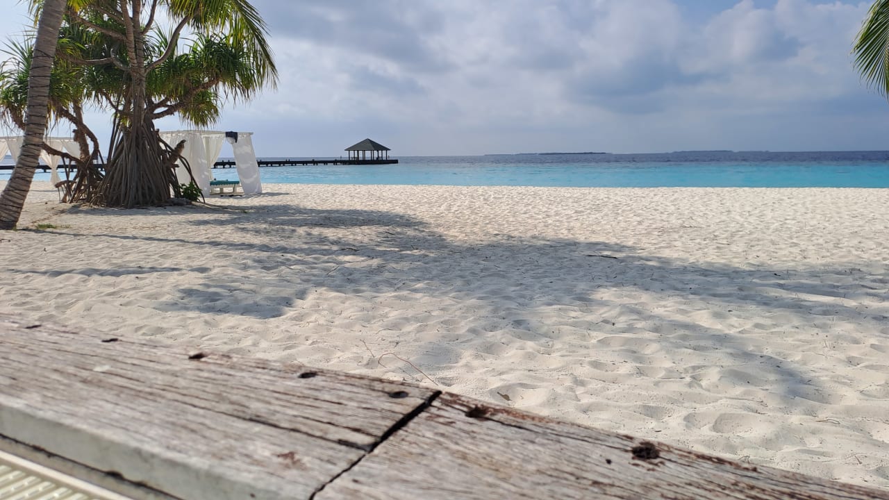 Strand Adaaran Select Meedhupparu Island Resort - Premium All Inclusive