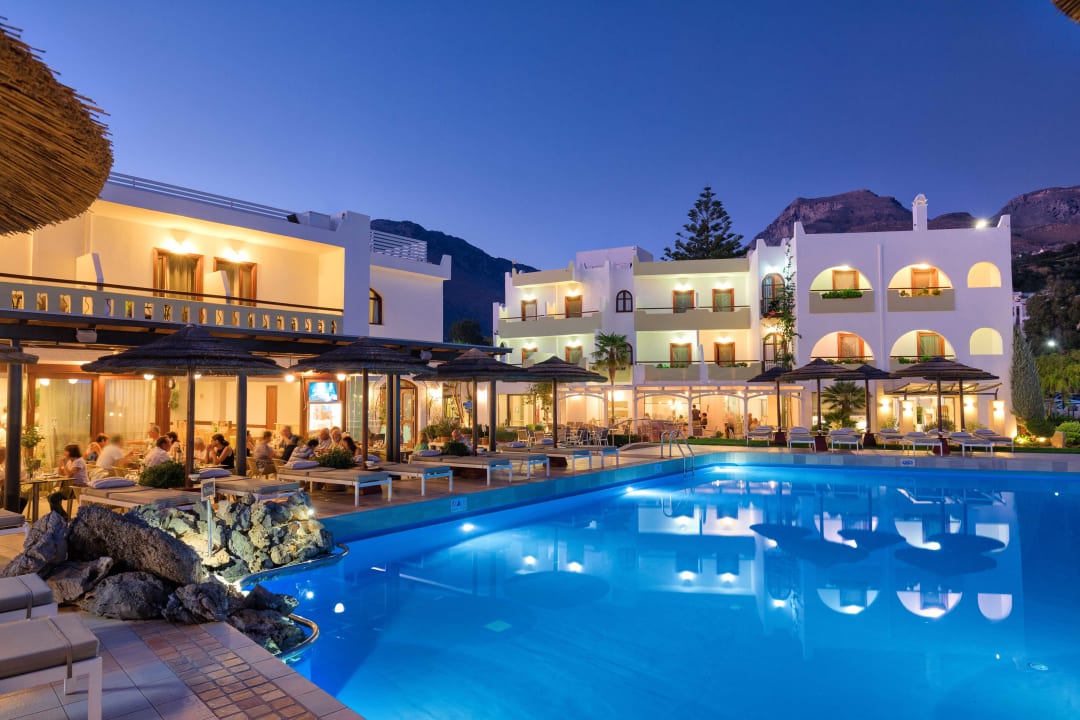 Pool Alianthos Garden Hotel