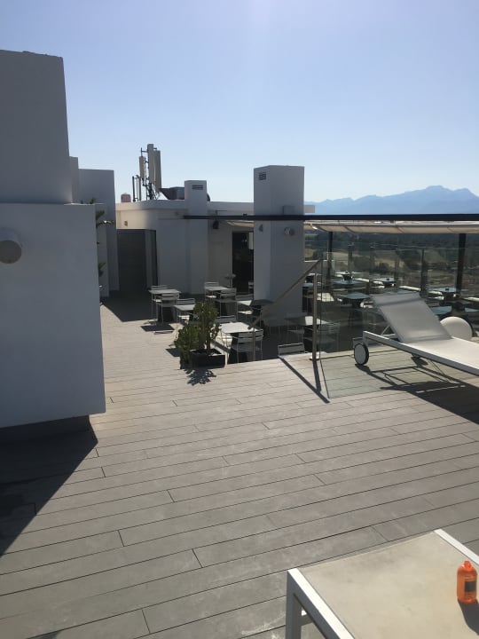 Pool BG Tonga Tower Design Hotel & Suites