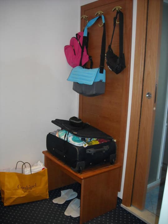 Entrata camera Fellini Hotel Bolognese