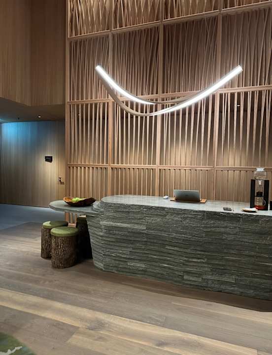 Lobby Six Senses Crans-Montana