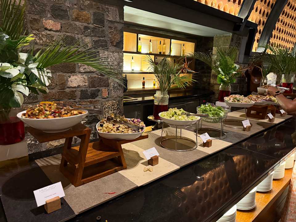 Gastro Outrigger Mauritius Beach Resort