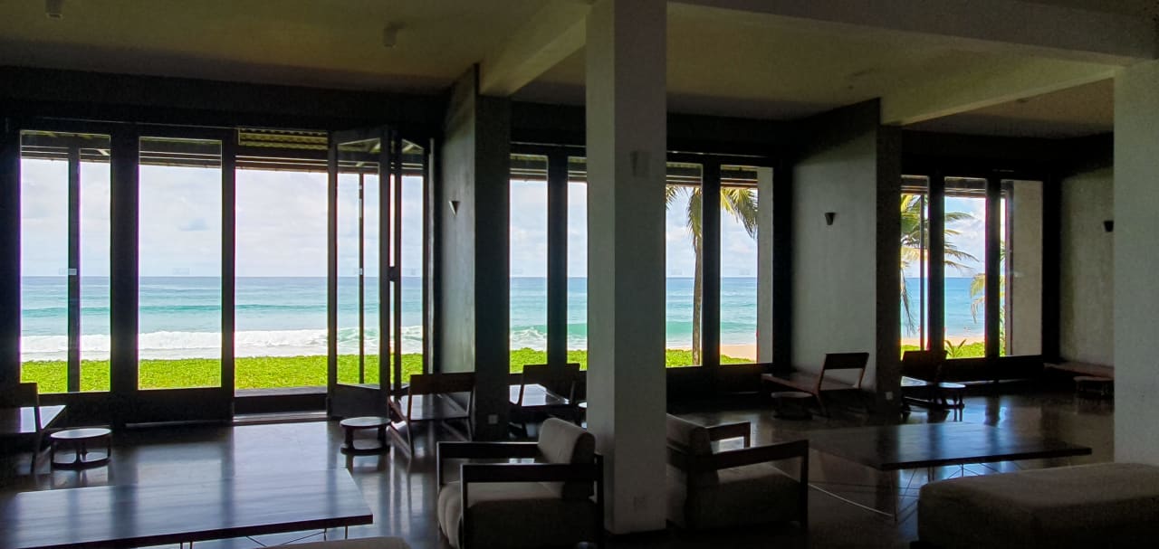 Lobby Pandanus Beach Resort & Spa