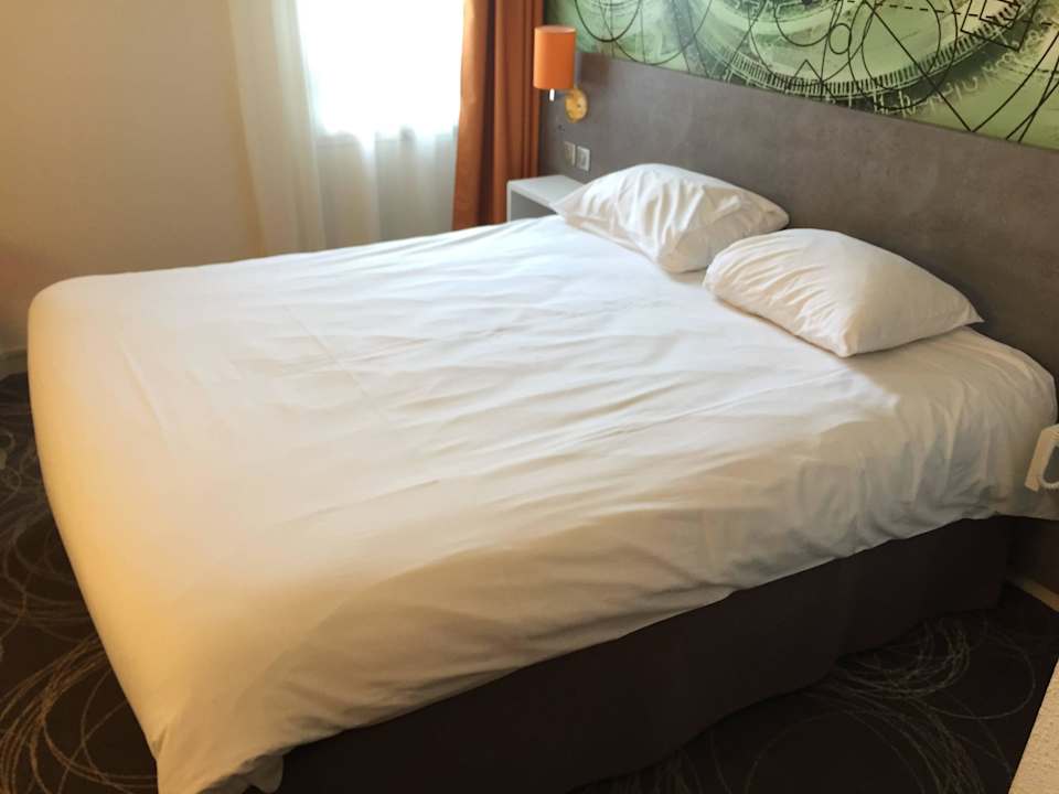 Zimmer ibis Styles Hotel Clermont-Ferrand Aéroport