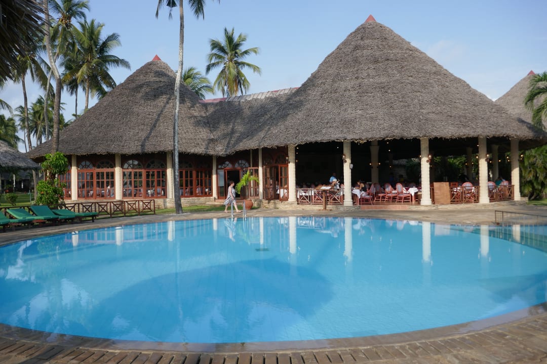 Pool Neptune Paradise Beach Resort & Spa