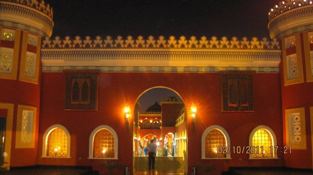 Hoteleingang Pickalbatros Alf Leila Wa Leila Resort - Neverland Hurghada