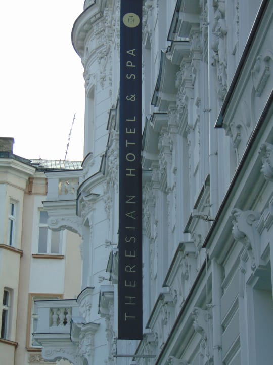 Außenansicht Theresian Hotel & Spa