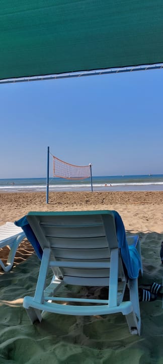 Strand Iz Flower Side Beach Hotel