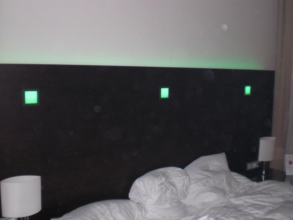 Grüne Beleuchtung Flemings Hotel Wien-Stadthalle