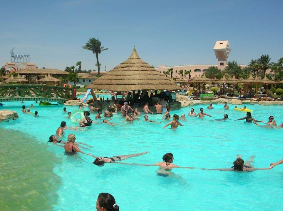 Poolanlage Beach Albatros Resort