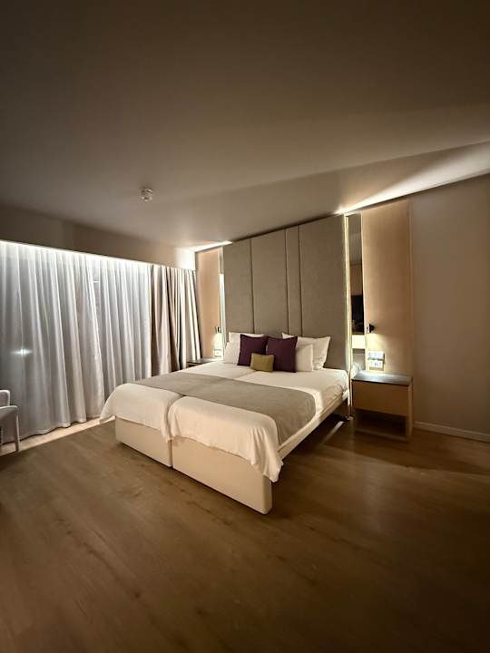 Zimmer ROBINSON CYPRUS