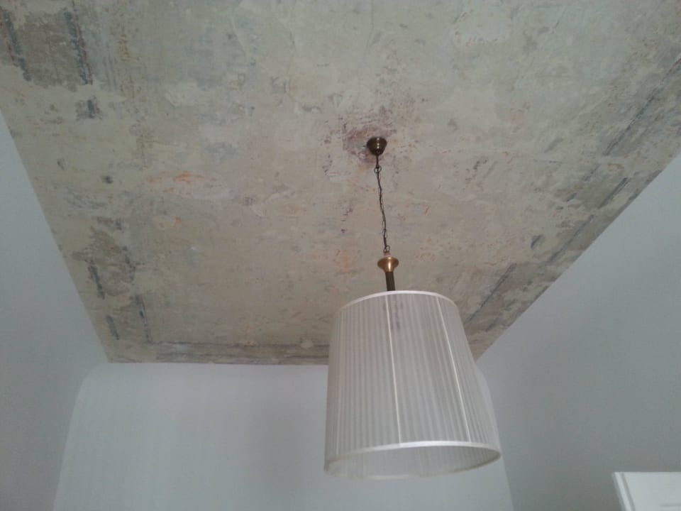 Bedroom's ceiling Hotel & Spa Antiq Palace