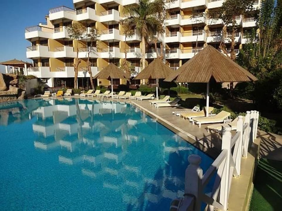 Nach wie vor malerisch angelegt. Pyramisa Hotel Luxor