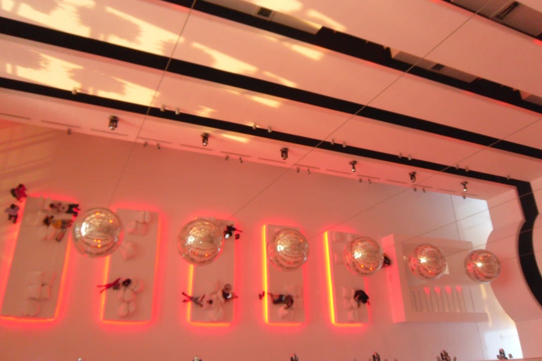 Eingangshalle von oben Hotel SU & Aqualand