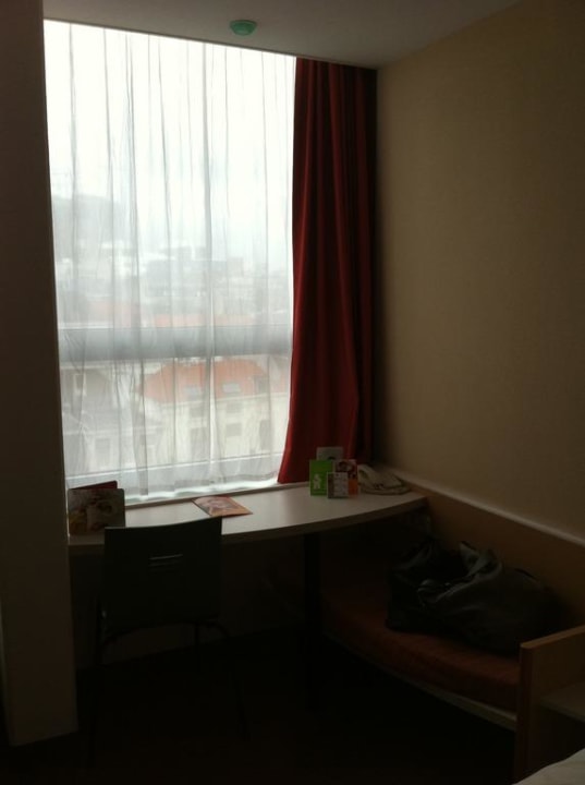 Zimmer ibis Den Haag City Centre Hotel