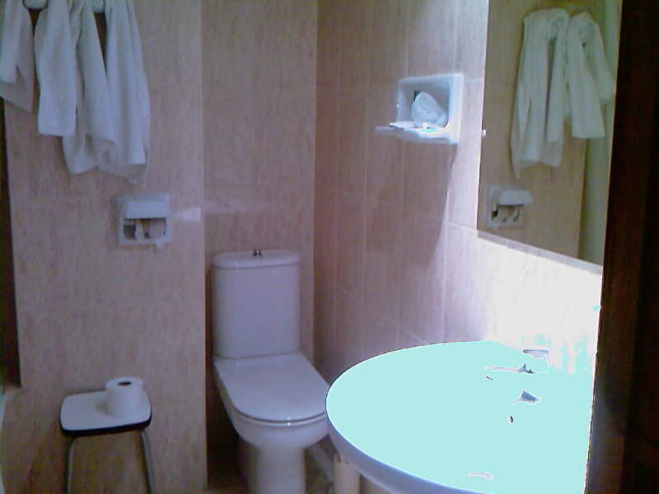 Bad Hotel Ilusion Moreyó