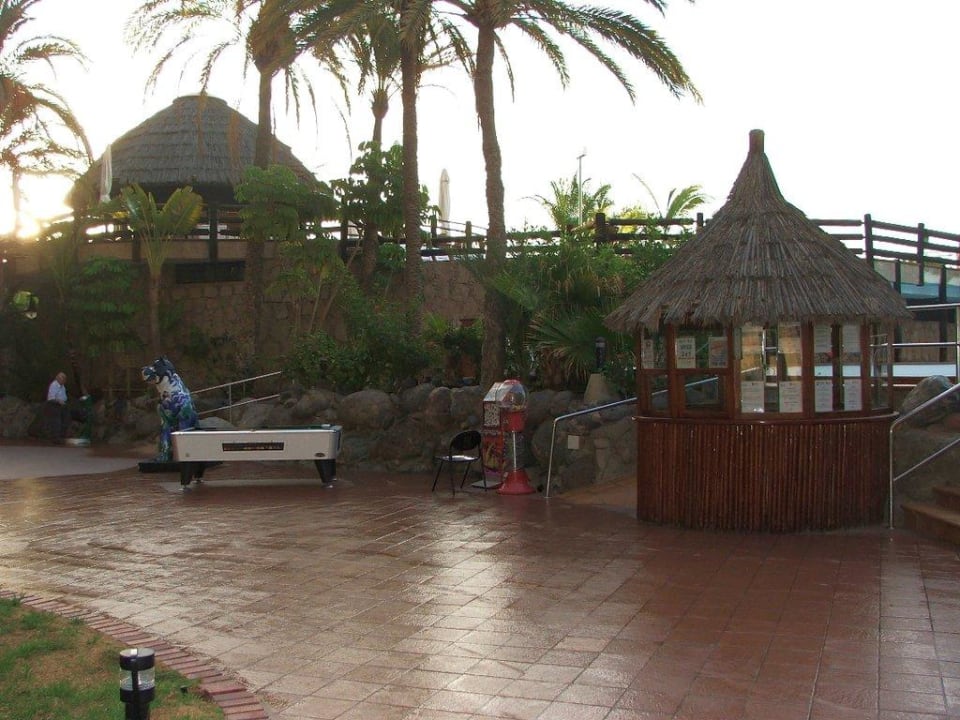 Garten mit Bar Gloria Palace San Agustin Thalasso & Hotel