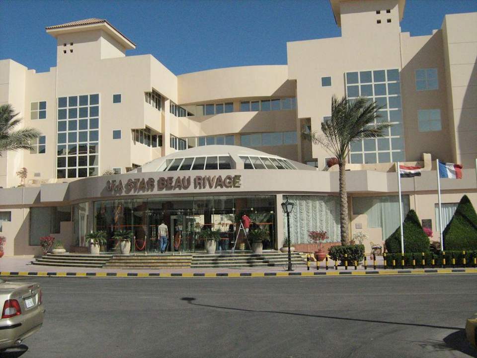 Straßenfront Sea Star Beau Rivage