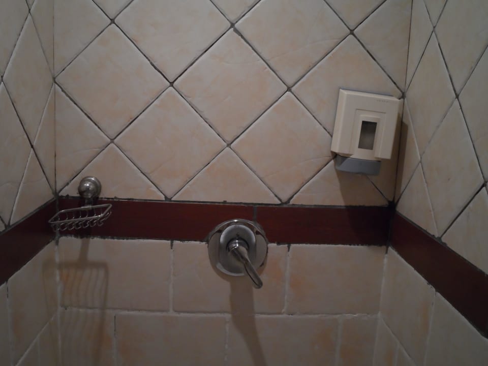 Dusche Beach Albatros Resort