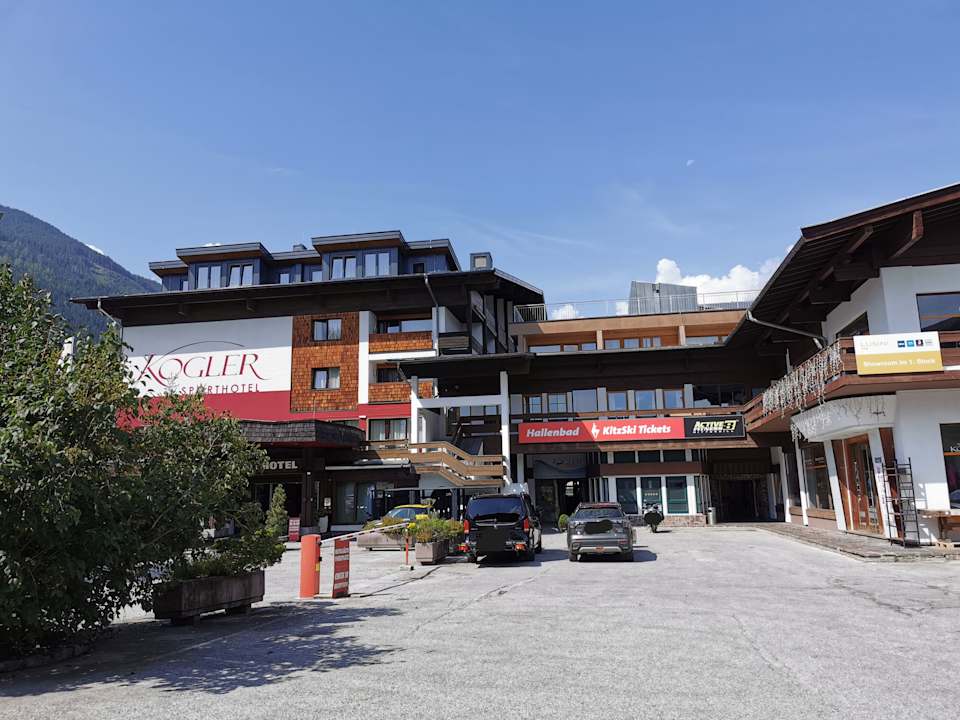 Außenansicht Sporthotel Kogler