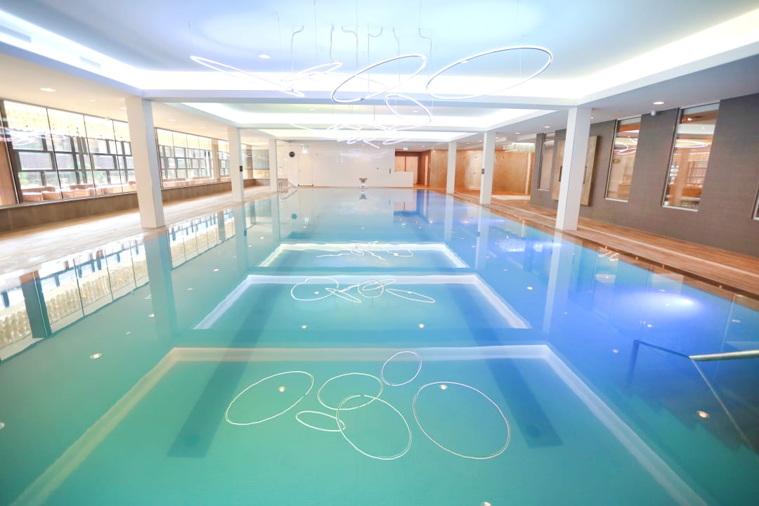 Pool Van der Valk Akersloot / A9 Alkmaar