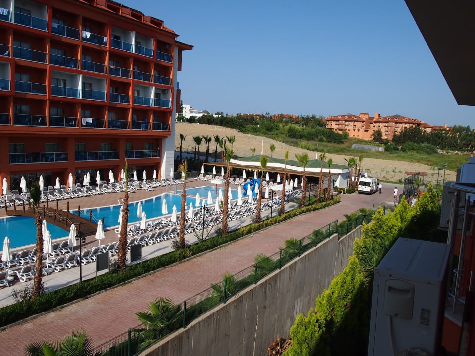 Neubau Club Side Coast