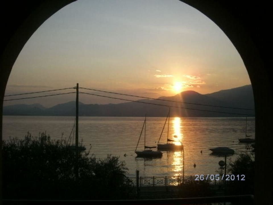 Blick aus dem Hotelzimmer Hotel Garden Torri Del Benaco