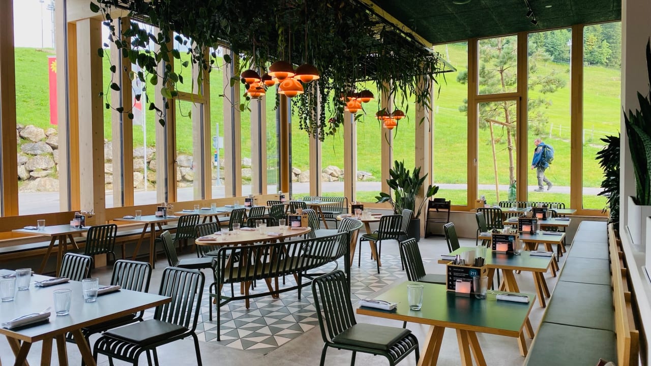 Gastro Stoos Lodge