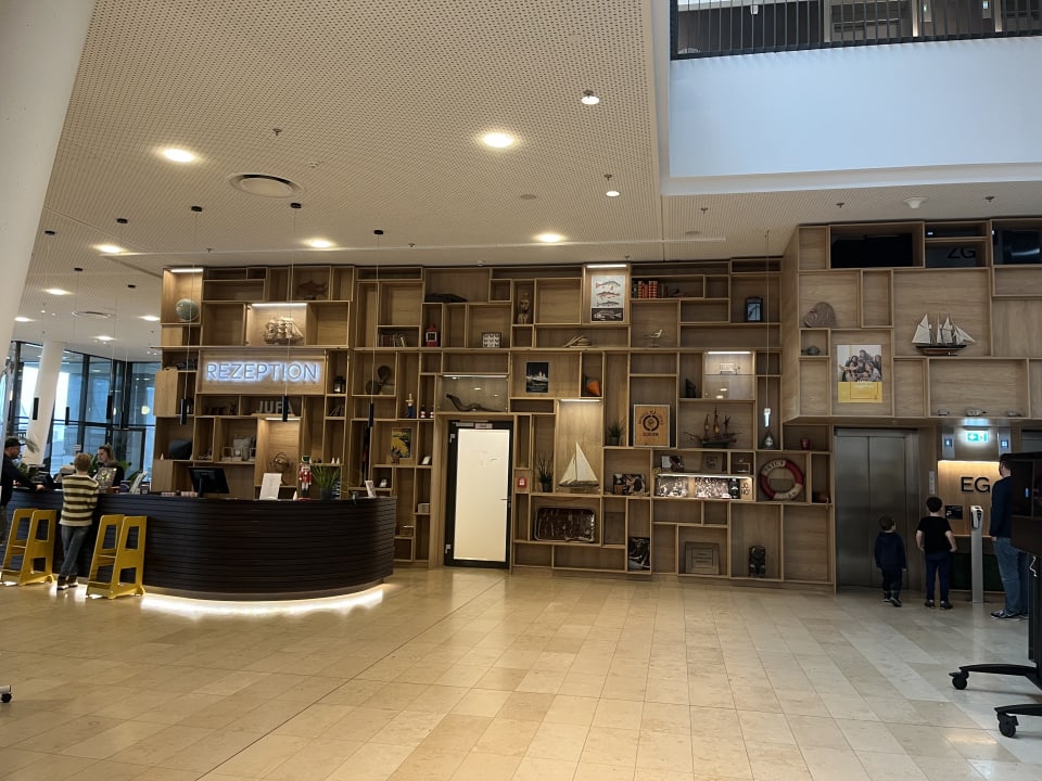 Lobby JUFA Hotel Hamburg HafenCity